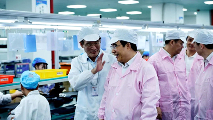 國務(wù)院領(lǐng)導(dǎo)點贊炬神電子：搶抓機遇，更大作為！